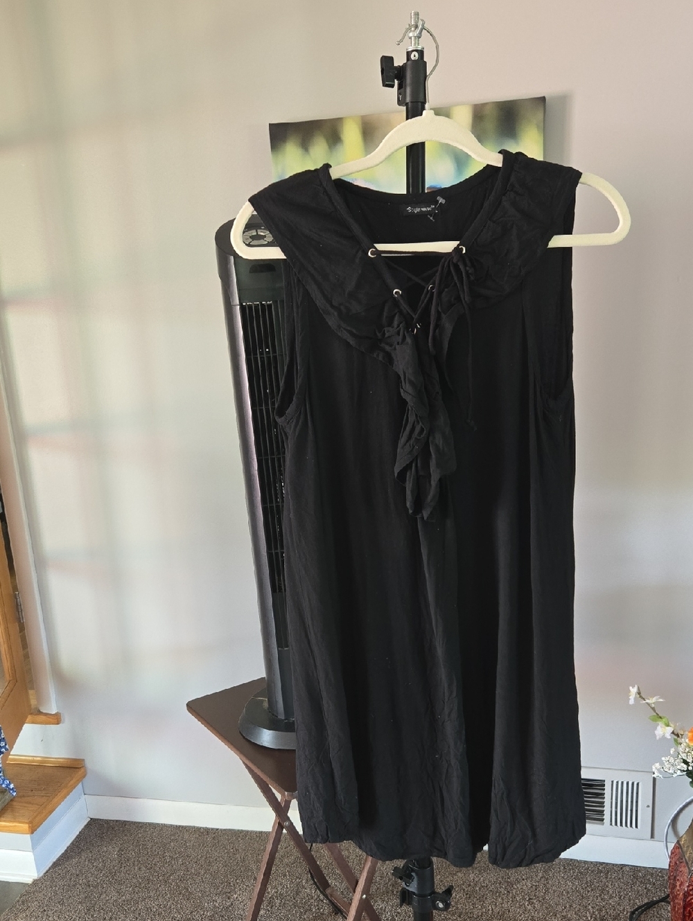 Style House Black Sleeveless Lace-Up Collar Dress 🖤   SIZE L
